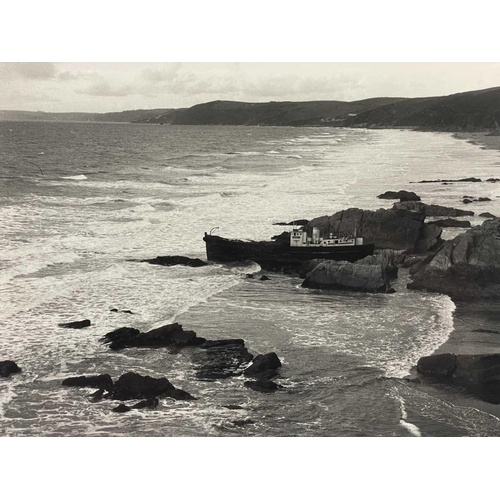 185 - Shipwreck Photographs The Isles of Scilly. A collection of 'Gibson' of printed photographs. The wrec... 