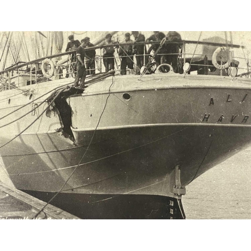 187 - Shipwreck Photographs Falmouth, Maenporth, St. Mawes &c. &c. The steel barque 'Andromeda' on Killyge... 