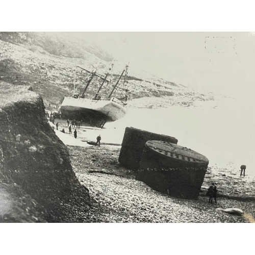 188 - Shipwreck Photographs A large collection of modern reprints Approximately a hundred photographs on 1... 