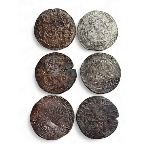 687 - Dutch East India Company 'Campen', 1627. Six various Lion daalder wreck coins. Total weight 140.6g.