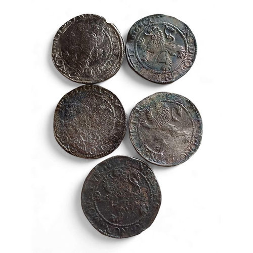 688 - Dutch East India Company 'Campen', 1627. Five various Lion daalder wreck coins. Total weight 125.2g.