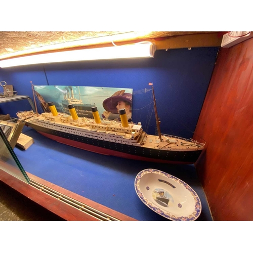 92 - Model Of The White Star Liner S.S. 'Titanic' Detailed, handmade wooden construction, approx measurem... 