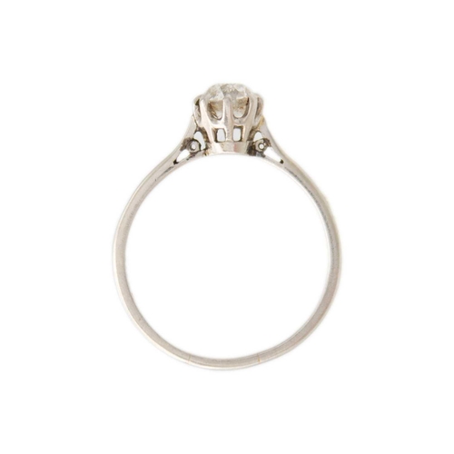 152 - A 0.45ct (est) old mine cut diamond platinum set solitaire ring. The diamond in an eight claw settin... 