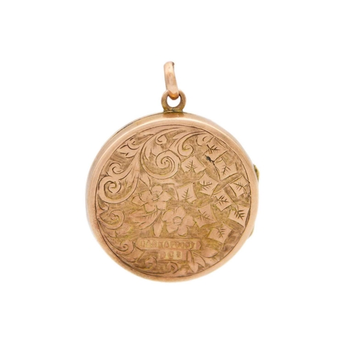 156 - Two 9ct locket pendants. One of disc form with foliate scroll engraved decoration stamped BACK & FRO... 