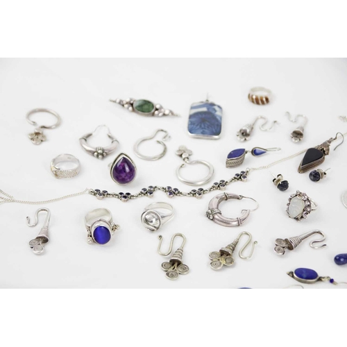 285 - A selection of modern silver and white metal jewellery. Some stone set, total weight 201.4g.