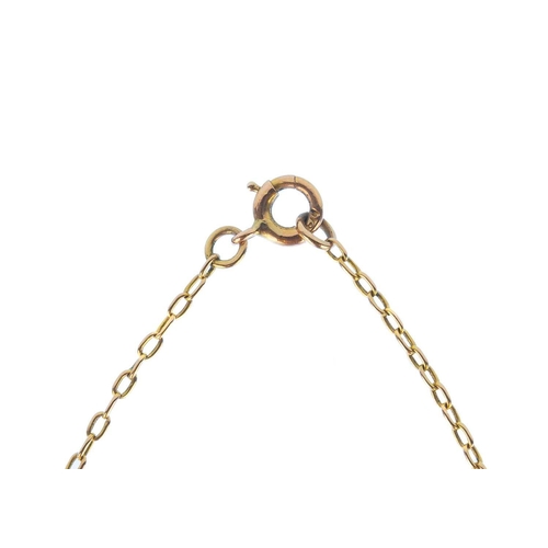 82 - A 9ct gold oval cable chain necklace with eight pearl spacers. Stamped 9c, length 77cm, 4.8g.