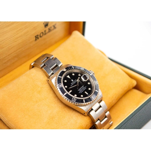 67 - ROLEX - A Submariner Oyster Perpetual Date stainless steel gentleman's wristwatch ref. 16610. Circa ... 