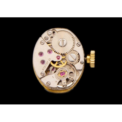 85 - EVERITE - A 9ct lady's manual wind bracelet wristwatch. With signed 13mm oval gilt dial, 17 jewel Sw... 