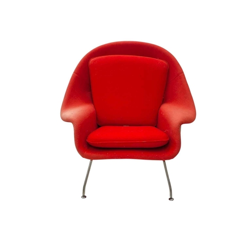 1061 - Designed by Eero Saarinen (1910-1961) A Womb chair and ottoman. Upholstered in a red Danish wool fab... 