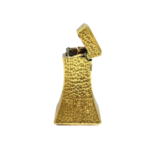 163 - A Dunhill Wheatsheaf table lighter. Height 7cm.