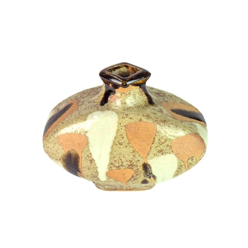 1004 - § Kimura ICHIRO (1915-1978) Lozenge Vase Stoneware, impressed seal to base, height 15cm, width 18cm.