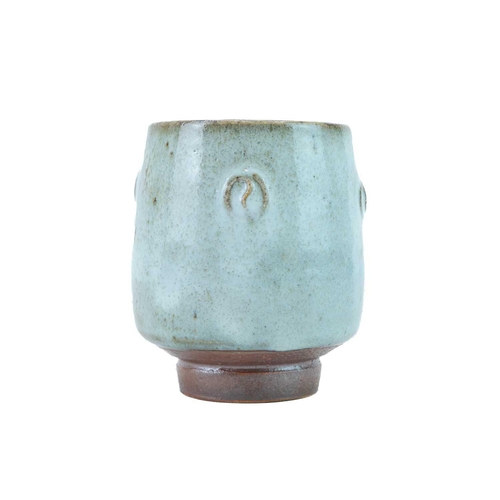 1005 - § Mark GRIFFITHS (XX-XXI) Yunomi Stoneware, impressed seal to base, height 10.5cm.