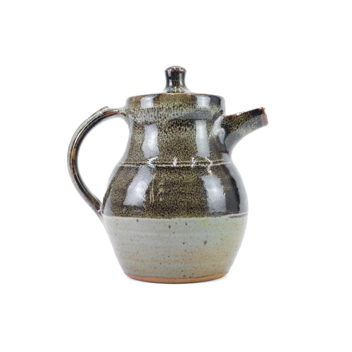 1018 - § Ray FINCH (1914-2012) Coffee Pot Stoneware, height including lid 19cm.