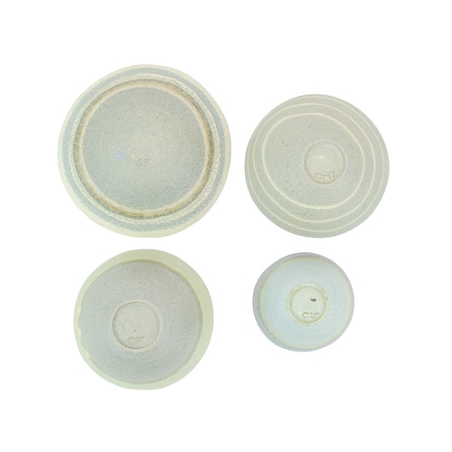 1073 - § Charlotte JONES (XX-XXI) Four Bowls Stoneware, each with incised marks to base, diameter of the la... 