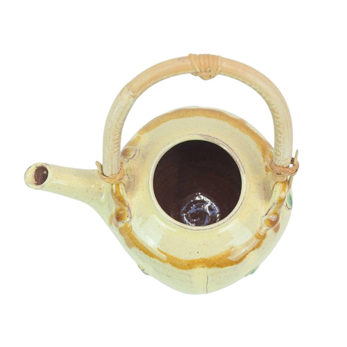 1096 - § Russell GIBBS Teapot Earthenware, height including handle 21cm.