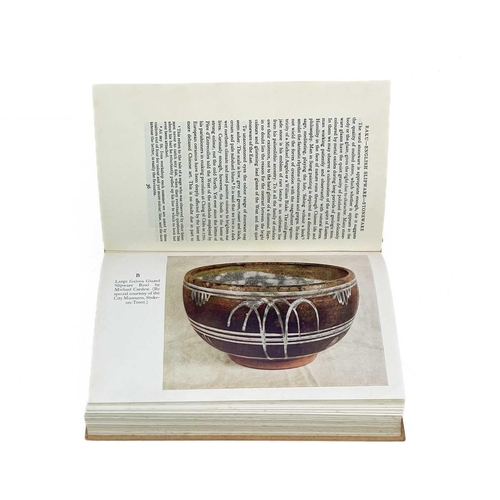 346 - A Potter's Book Bernard Leach With introduction by Soyetsu Yanagi and Michael Cardew. Published Fabe... 