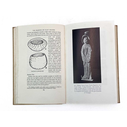 346 - A Potter's Book Bernard Leach With introduction by Soyetsu Yanagi and Michael Cardew. Published Fabe... 