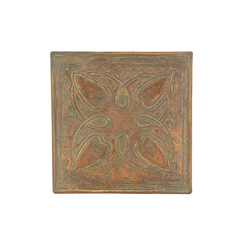 128 - A Glasgow school Arts and Crafts copper jewellery or trinket box. Circa 1900, of square section, rep... 