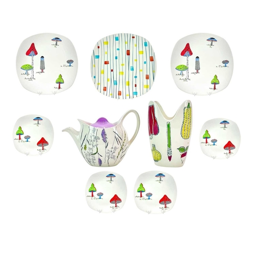 268 - A collection of Midwinter stylecraft tableware. Six plates with a toadstool design, a Midwinter sala... 