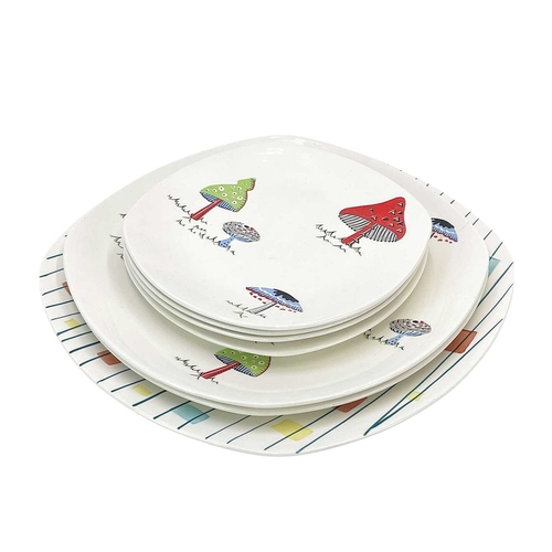 268 - A collection of Midwinter stylecraft tableware. Six plates with a toadstool design, a Midwinter sala... 