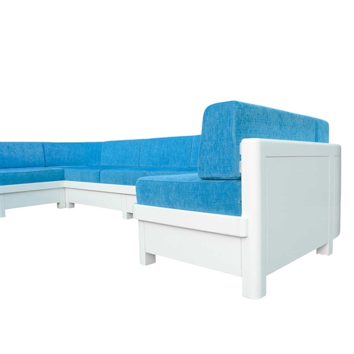 346 - ± Superyacht furnishings, a large upholstered outdoor seat of curved form. A contemporary design of ... 