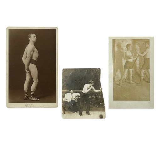 109 - (Boxing) A collection of twelve early 20th century photos and postcards Depicting boxers and body bu... 