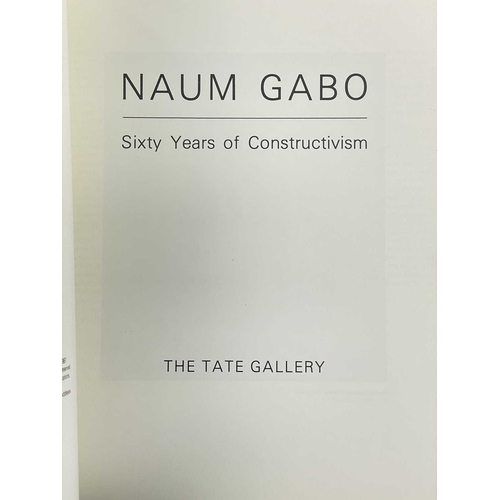 327 - (Cornish Art) Eighteen good works Alan Bowness (intro). 'Naum Gabo. Sixty Years of Constructivism,' ... 