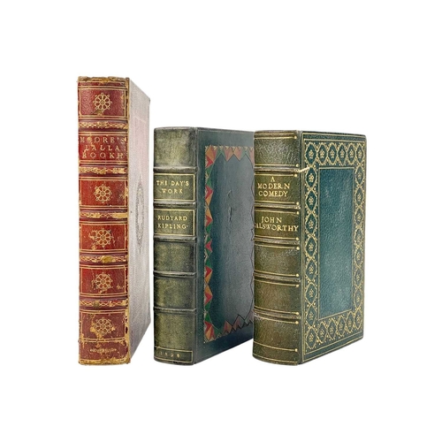 59 - (Bindings) Three impresive bindings Rudyard Kipling. 'The Day's Work,' rebound in quite the lovely f... 