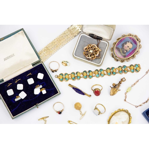 281 - A selection of Victorian and later gold plated costume jewellery. To include a pair of pique ware pe... 