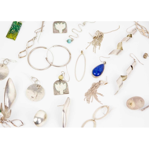 282 - A selection of silver earrings. Including a pair of Lapis Lazuli teardrop earrings, abstract design ... 