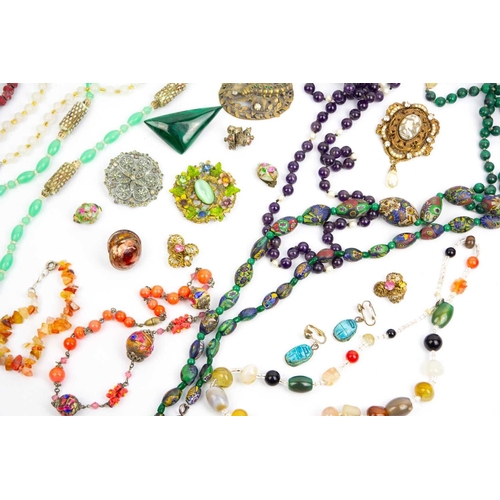 297 - A selection of bead necklaces and pendants. Including an amethyst and pearl bead necklace and a mala... 