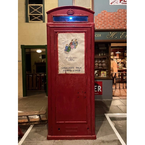 1007 - ± Britain in the Blitz Type K6 Telephone Kiosk Type K6 