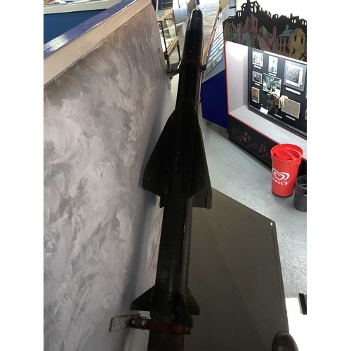 1061 - ± Exhibition Hall Inert Rapier Missile Casing The inert casing from a Rapier Missile, LxD 200x12cm. ... 