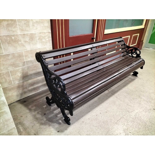 1077 - ± Entrance Cast Iron garden bench A good 19th century style cast iron bench with triple fancy iron s... 