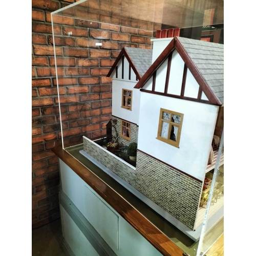 1087 - ± Entrance Dolls House A large model Dolls house with display case and stand Height overall 171 cm D... 