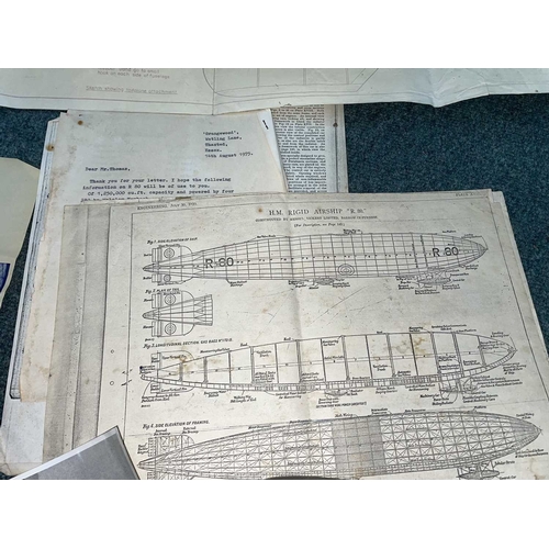 1119 - ± Entrance WWI RFC & RAF Ephemera. A collection of WWI ephemera to include a group photo of ladies o... 