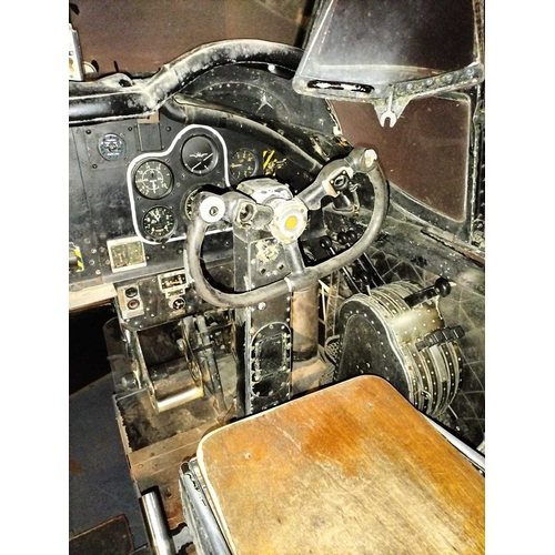 1141 - ± Shackleton Avro Shackleton T Mk 4 fuselage section Avro Shackleton T Mk 4 Fuselage section and fli... 