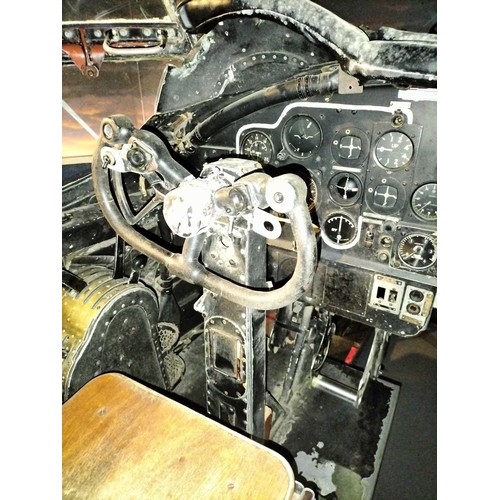 1141 - ± Shackleton Avro Shackleton T Mk 4 fuselage section Avro Shackleton T Mk 4 Fuselage section and fli... 