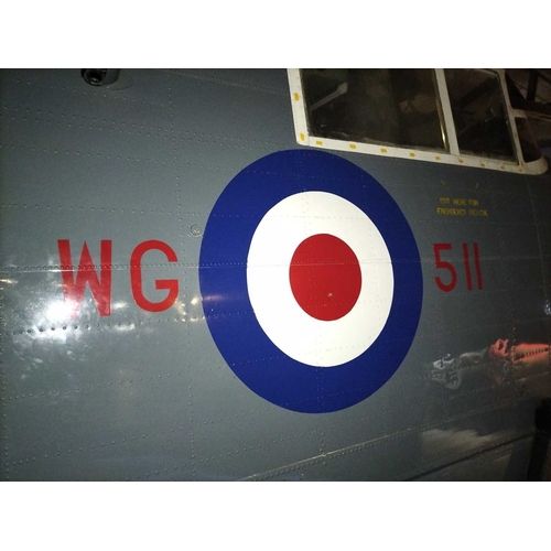 1141 - ± Shackleton Avro Shackleton T Mk 4 fuselage section Avro Shackleton T Mk 4 Fuselage section and fli... 