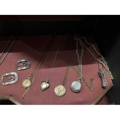 612 - ± Dotter's Jewellers & Opticians A shelf including Victorian and later jewels. To include a four pai... 