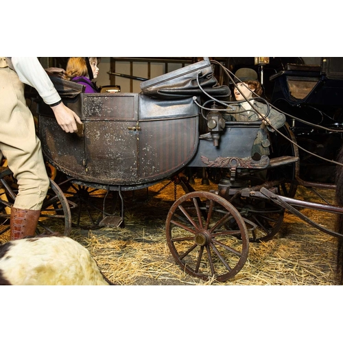 772 - Y ± Flambards Hotel and Coach House Kelley Worthy Horse drawn open children's Quarter Landau carriag... 