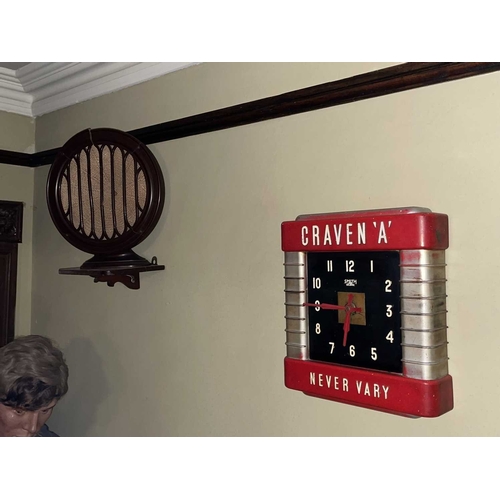 880 - ± Britain in the Blitz Craven A Advertising Clock & BTH Bakelite Speaker A moulded plastic Craven 'A... 