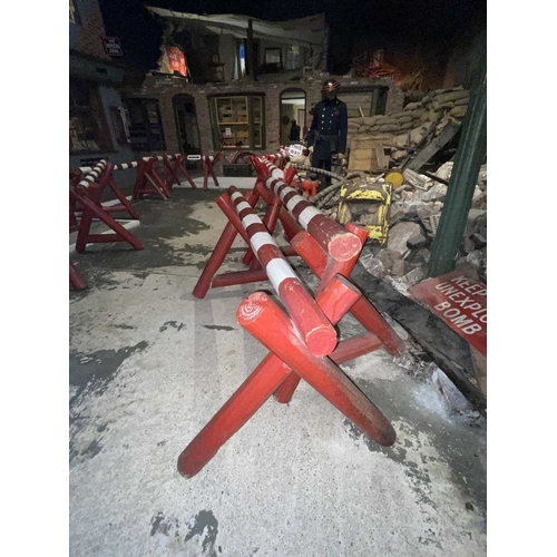 998 - ± Britain in the Blitz 17 Red & White Painted Wooden Barriers 17 red & white painted wooden barriers... 