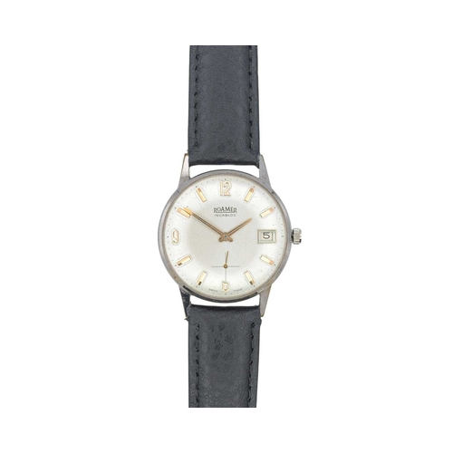 1053 - ROAMER - An Incabloc stainless steel gentleman's manual wind wristwatch. The signed silvered dial wi... 