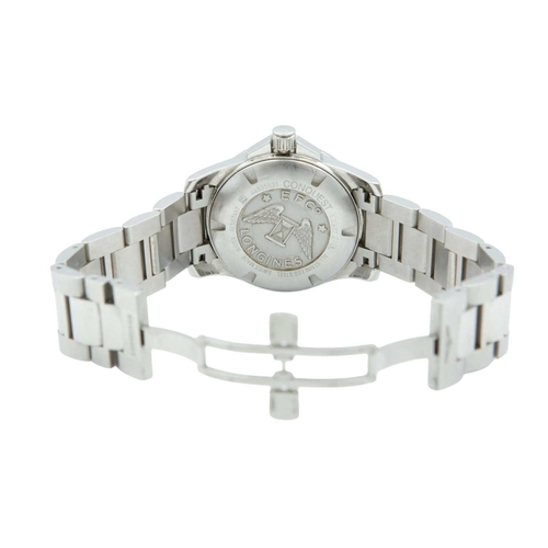 1086 - LONGINES - A Conquest stainless steel automatic gentleman's bracelet wristwatch. Ref. L3.677.4, seri... 