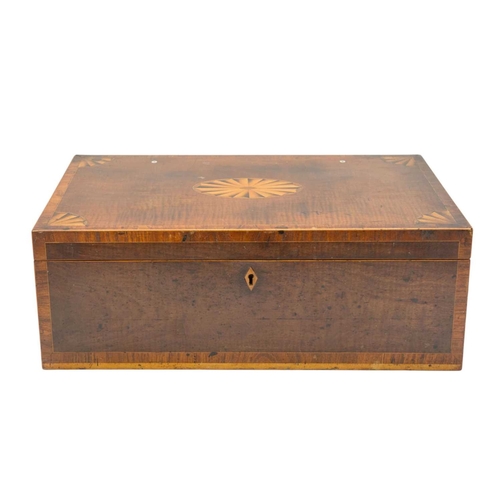 28 - A George III mahogany, inlaid and crossbanded writing slope. Fitted with a side drawer, height 15cm,... 