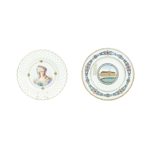 293 - A pair of Spode side plates. Early 19th century, with painted Japan borders, pattern number 1009, di... 