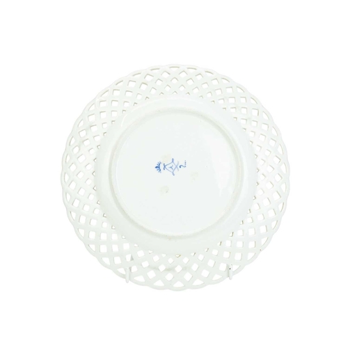 293 - A pair of Spode side plates. Early 19th century, with painted Japan borders, pattern number 1009, di... 