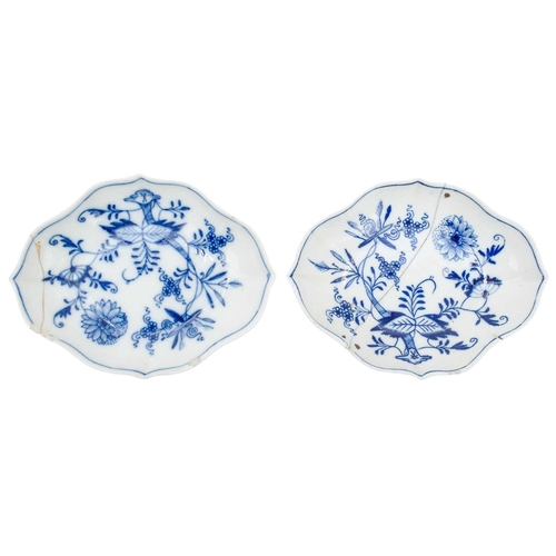 298 - A set of Four Meissen blue and white onion pattern leaf shape sweetmeat dishes.. 19th century, the b... 