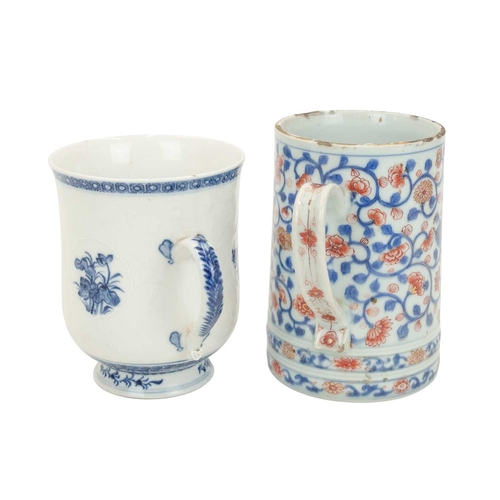 361 - A Chinese imari porcelain tankard. Early 19th century, painted with gilt heightened trailing flowers... 
